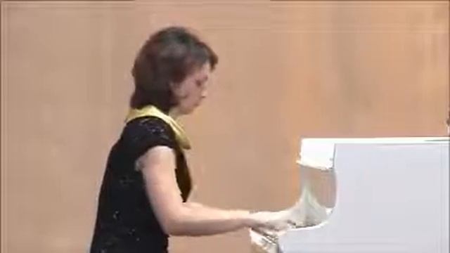 Евгения Кочергина, преподаватель ДШИ Свирель (Сергей Рахманинов Этюд картина e moll,с 33) смотреть онлайн