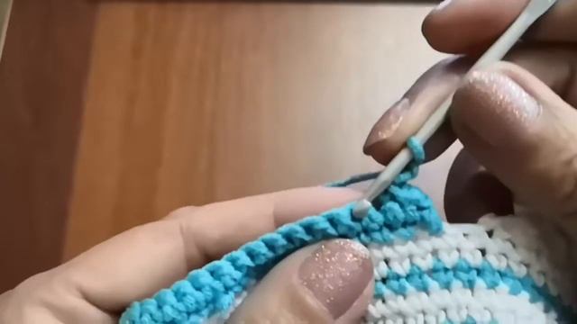 Детские кроссовки- пинетки крючком.