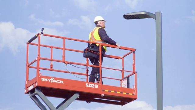 SKYJACK SJ 3219 SCISSOR LIFT, PLATEFORME ELEVATRICE смотреть онлайн