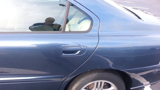 2006 Volvo S60 25T with leather and pwr sunroof.. смотреть онлайн