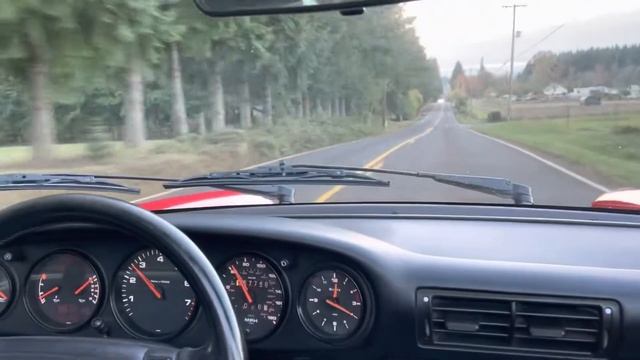Porsche 964 C4 Targa Driving смотреть онлайн