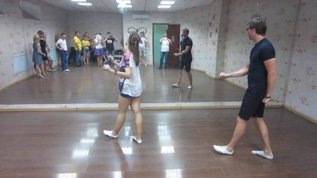 Salsa NY in Mambotime intermediate 04062014