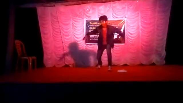 (Dubstep+break) dance by Siraj kalikkadavu смотреть онлайн