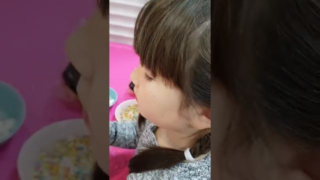 Делаем  вкусные пончики