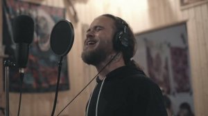 Между строк / SALVADOR feat. ОТВЕТЫ ВНУТРИ