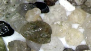 Хондры каменного метеорита без матрицы