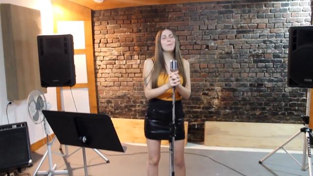 Анечка "Моя Оборона" Гражданская Оборона кавер (official video) смотреть онлайн