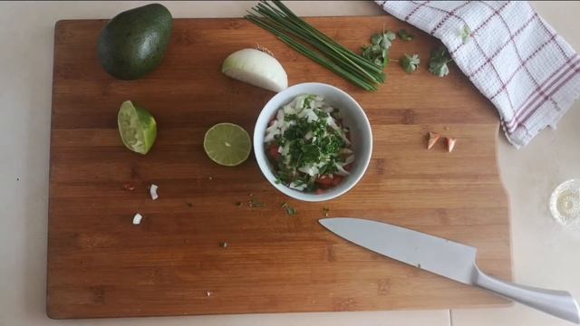 GUACAMOLE + PICO DI GALLO SALSA - Orce Pavlovski смотреть онлайн
