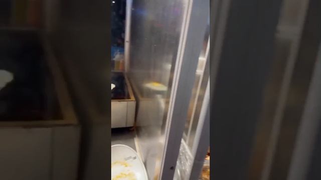 Битые огурцы и рисовый суп с креветками😍