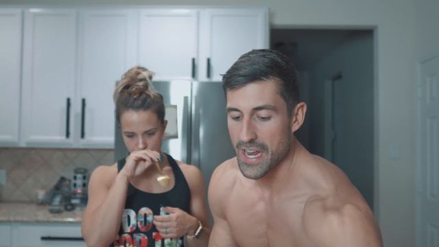 Reviewing Enlightened Ice Creams New Flavors - High Protein, Low Carb/Fat Ice Cream смотреть онлайн