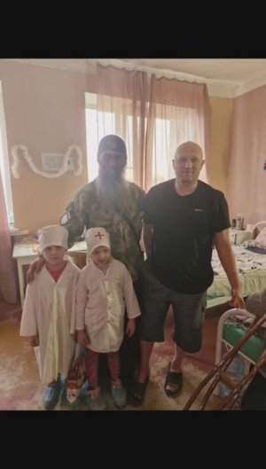 Многодетная семья священника иерея Олега Шунаева в зоне СВО помогает бойцам