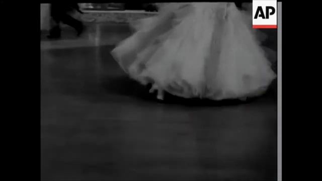 DANCE HISTORY - 1954 and 1956 British Open Professional Champion ALF DAVIES& JULIE REABY смотреть онлайн