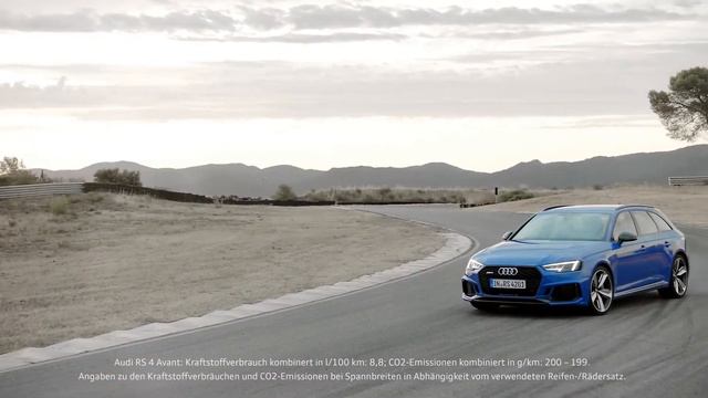 IAA Frankfurt 2017 - NEW Audi RS 4 Avant World Premiere on Track смотреть онлайн