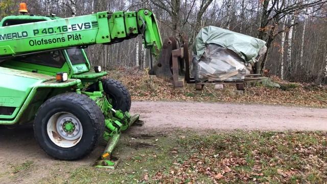 Köp Teleskoplastare Merlo P40.16 EVS på Klaravik смотреть онлайн