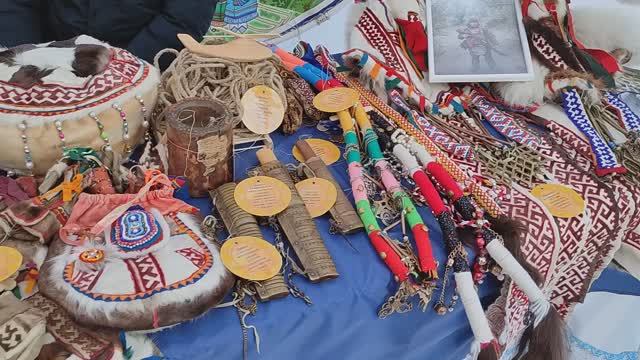 Выставка работ декоративно - прикладного творчества Кочевая Семья День Оленевода 2025 г.Надым