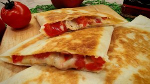 Кесадилья с курицей и сыром по-домашнему. Сытный завтрак или перекус.