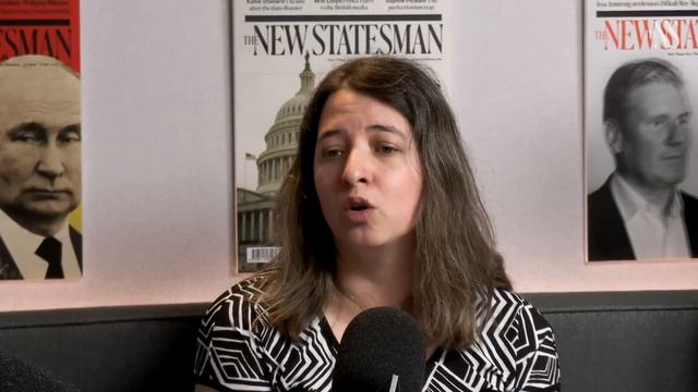 Labour “angry” over Diane Abbott debacle | Election 2024 | the New Statesman podcast смотреть онлайн