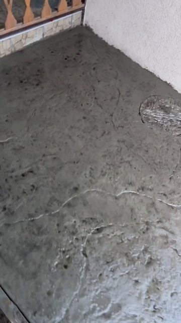 Печатный бетон с жидким разделителем #бетон #youtube #tiktok #top #construction #бетонирование смотреть онлайн