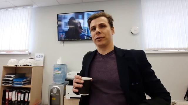 Люди говорят о Меге смотреть онлайн