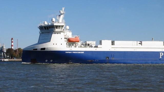 Балтийск. 25.10.24. Паром на Большую землю.