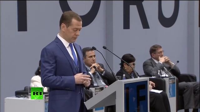 Медведев о блокчейн, смарт контрактах Ethereum смотреть онлайн