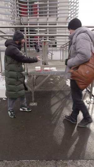 Последний московский снег | Омар в Большом городе  #омарвбольшомгороде #омаралибутаев