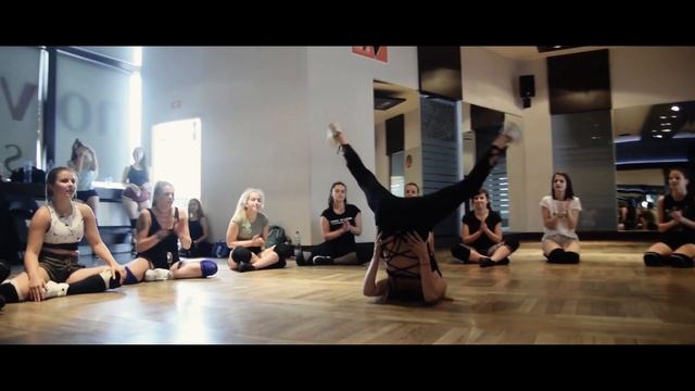 Dancehall Queen Style | Claudia Redheaded | Spice - Yass Goodie смотреть онлайн