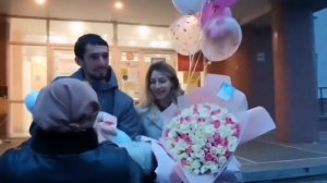 Выписка из роддома #семья #дочка #папа #мама #малышка Лунна