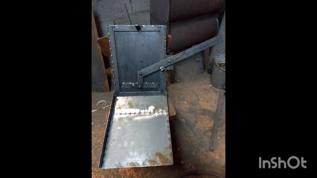 люк для отсыпки в задни борт