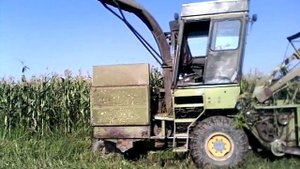 Заготовка силоса 2015года Е-281