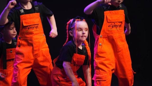 Фотофильм 4 - 6 лет дети хип хоп танец «Киндер’Ы» клуб "Пантера" #wwwpanteradanceru отчетник 2024 смотреть онлайн