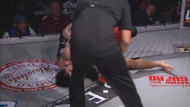 Justin Womack (1-1) Vs Ty Bowling (0-0) смотреть онлайн