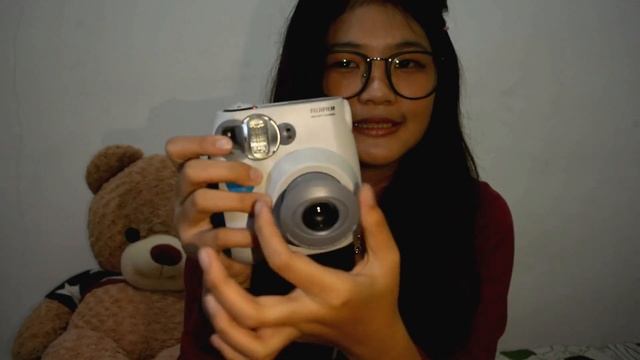 Unboxing & Review Kamera Fujifilm Instax Mini (Polaroid) MURAH di bawah 500RIBU!! смотреть онлайн