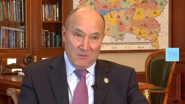 В Татарстане убрано 800 тыс. тонн сахарной свеклы смотреть онлайн