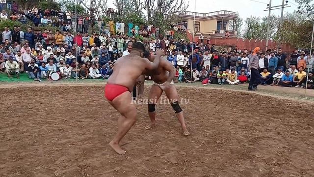 Nisar Doda Vs Sonu Patti kusthi dangal Moori Katra 26-3-2023 смотреть онлайн
