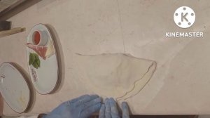 Кальцоне с грибами сырам и Пармой