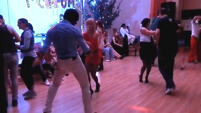 salsa casino - Terry Tauliaut and Elena Tabatchikova смотреть онлайн