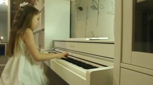 В.Гиллок В старой Вене. Исполняет Арбузова Вика, 8 лет