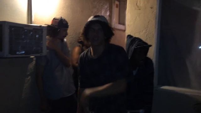 Two Brothers - Epi Pens смотреть онлайн