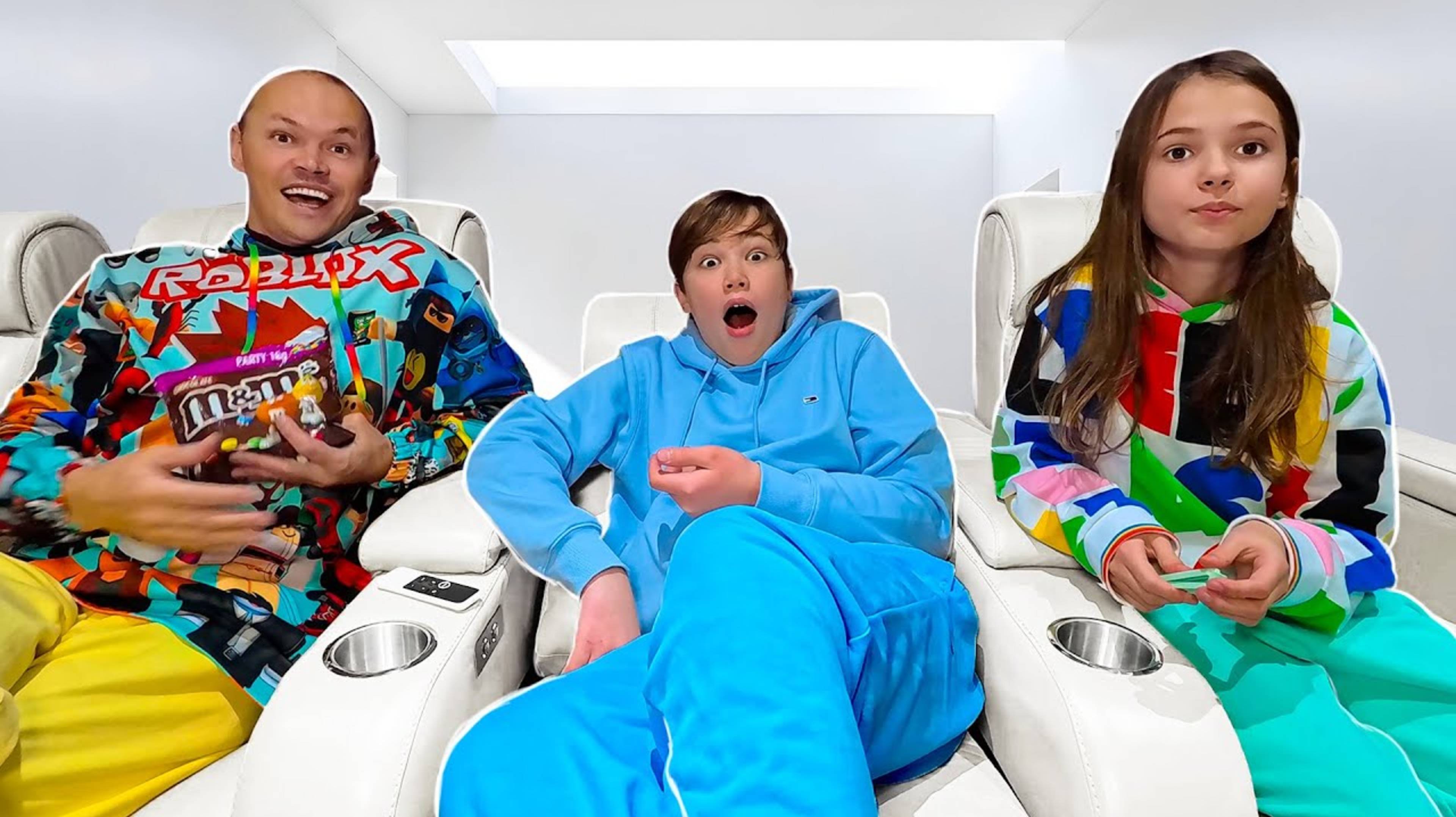 ДЕНЬ В ПУСТЫХ КОМНАТАХ 🥳 смотреть онлайн