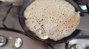 Пеку блины, отбивные на ужин, халатик на халяву.