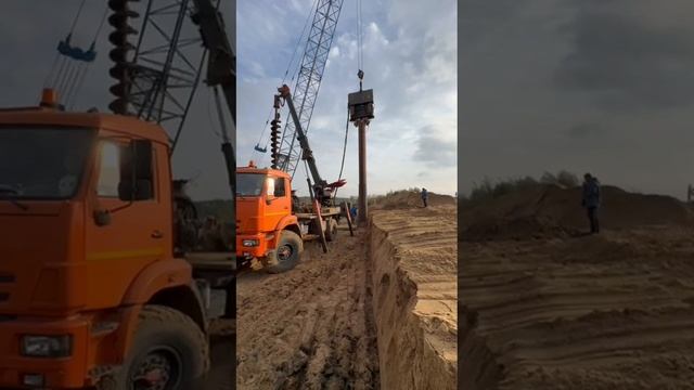 Устройство шпунтового ограждения котлована. 
Аренда спецтехники тел. +7 (985) 185-77-77.