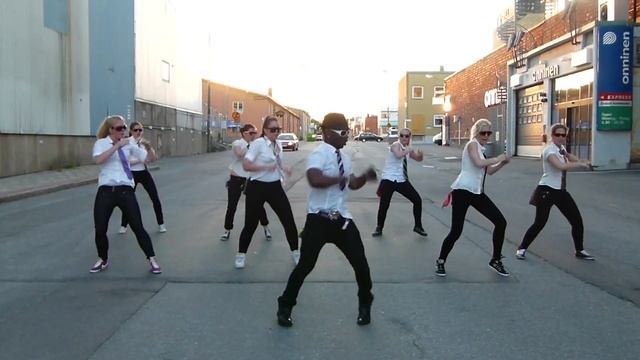 DO THINGS - DANCEHALL ROUTINE.  SICKINHEAD DANCEHALL CLASS URKRAFT 2013. OFFICIAL! смотреть онлайн