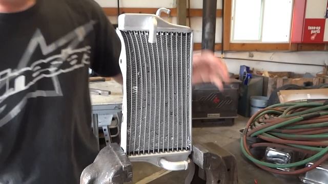 Very Simple Way To Repair Bent Radiator смотреть онлайн