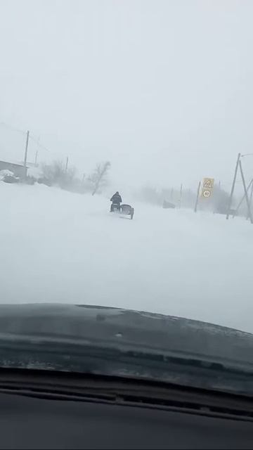 Зима,мороз,мотоцикл. Это Саратов! смотреть онлайн