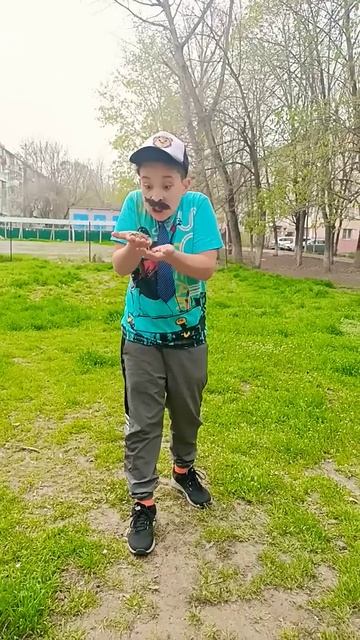 бякя#я#топ#говрек#какашка#смех#прикол#юмор смотреть онлайн