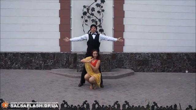 Bachata -- Bollywood SalsaFlash.dp.ua для Salsa on The Beach-VII Одесса 27.07.13 смотреть онлайн