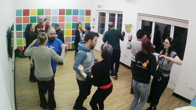 #ruedadecasino class with High Five Salsa (Matanzas level - Rueda de Casino) смотреть онлайн