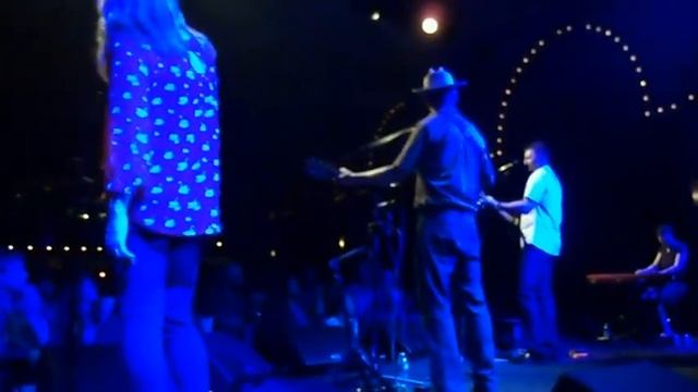 Mozambique ending at the Crystal Ballroom смотреть онлайн