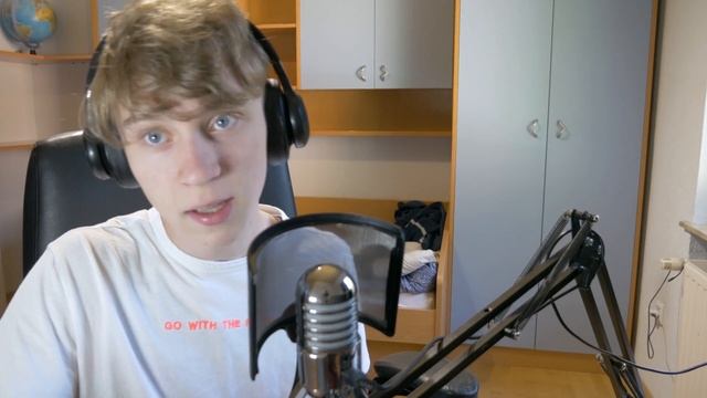 LIGHTEST RAZER MOUSE 🔥🔥🔥 - fastest 2020 optical switch, best light razer mouse to get + PROBLEM смотреть онлайн